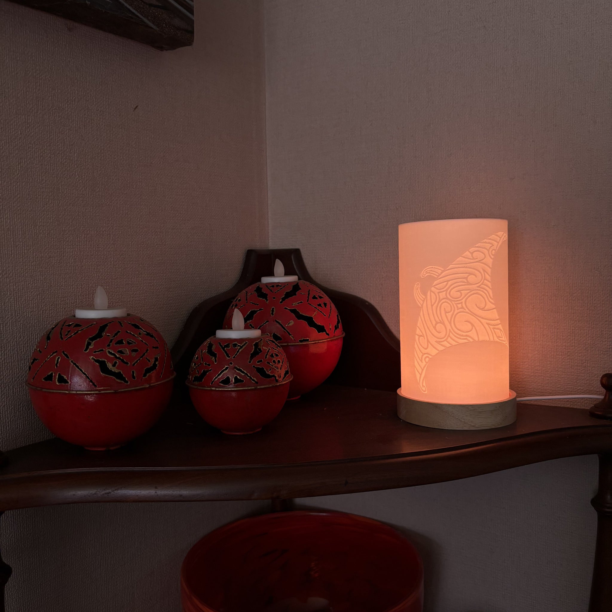 Hauora Lights - Whai Lamp (Stingray)